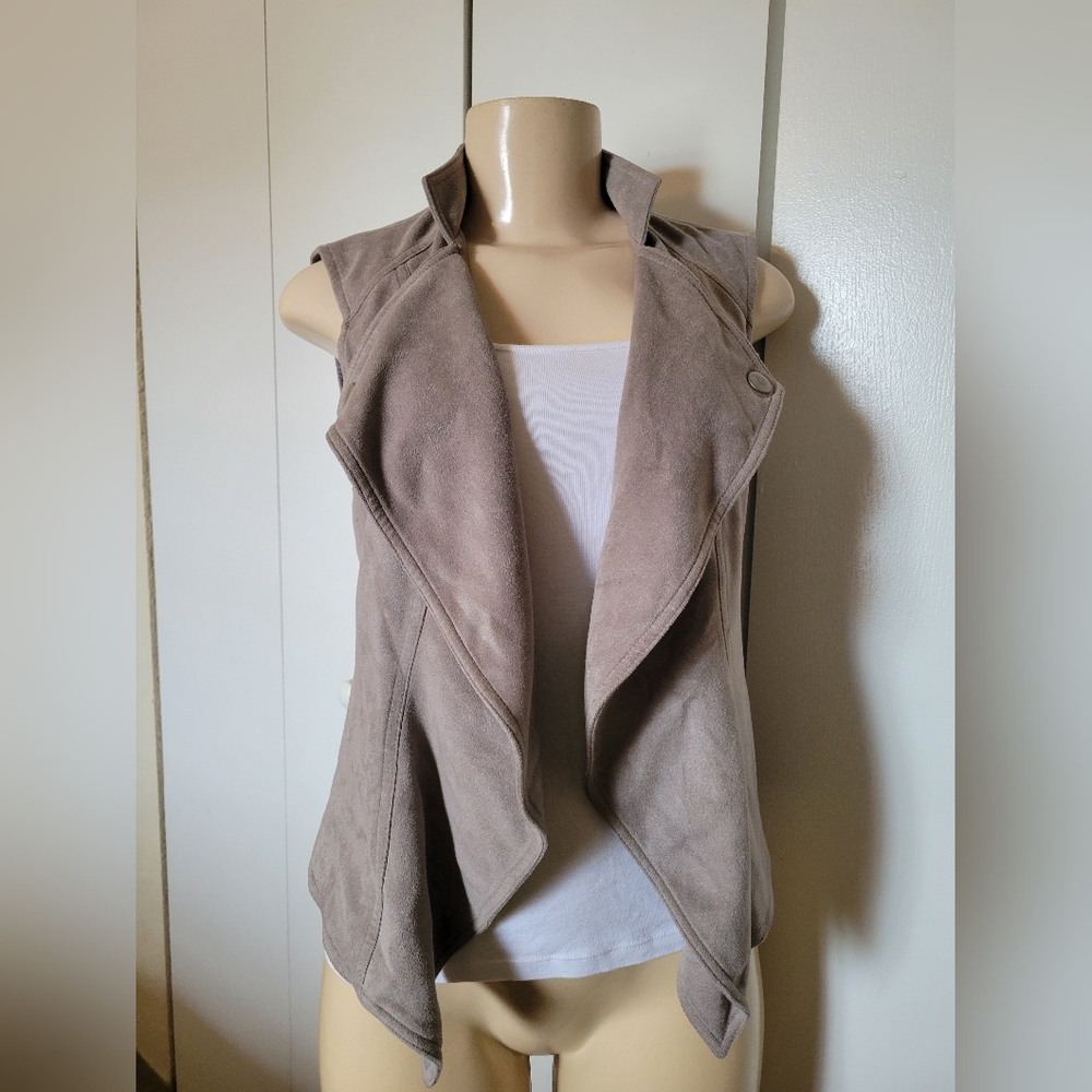 INC Concepts suede vest size medium